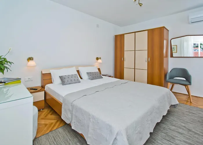Hvar Deluxe Lägenhet *